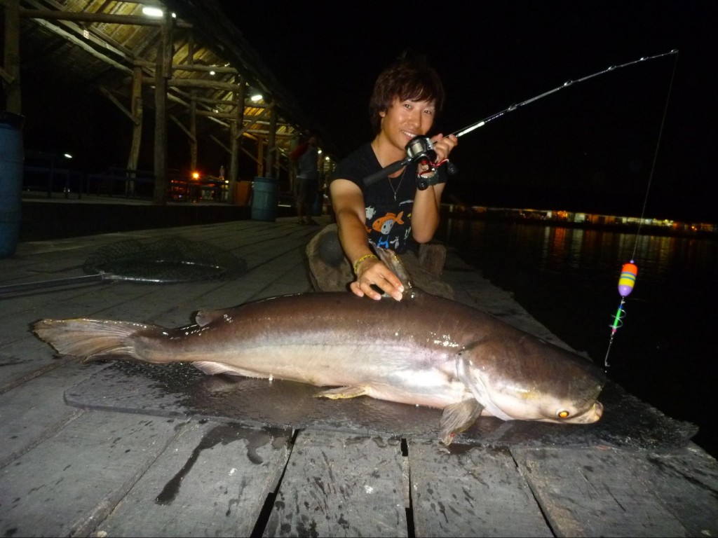 海外釣行入門に最適！ タイランド「ブンサムランフィッシングパーク